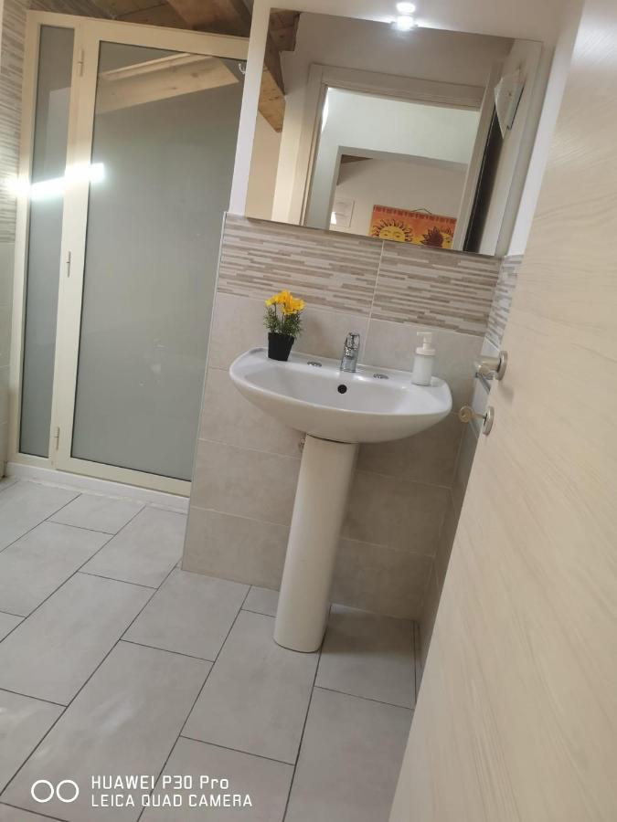 Il Giardino In Centro Apartment Катания Екстериор снимка